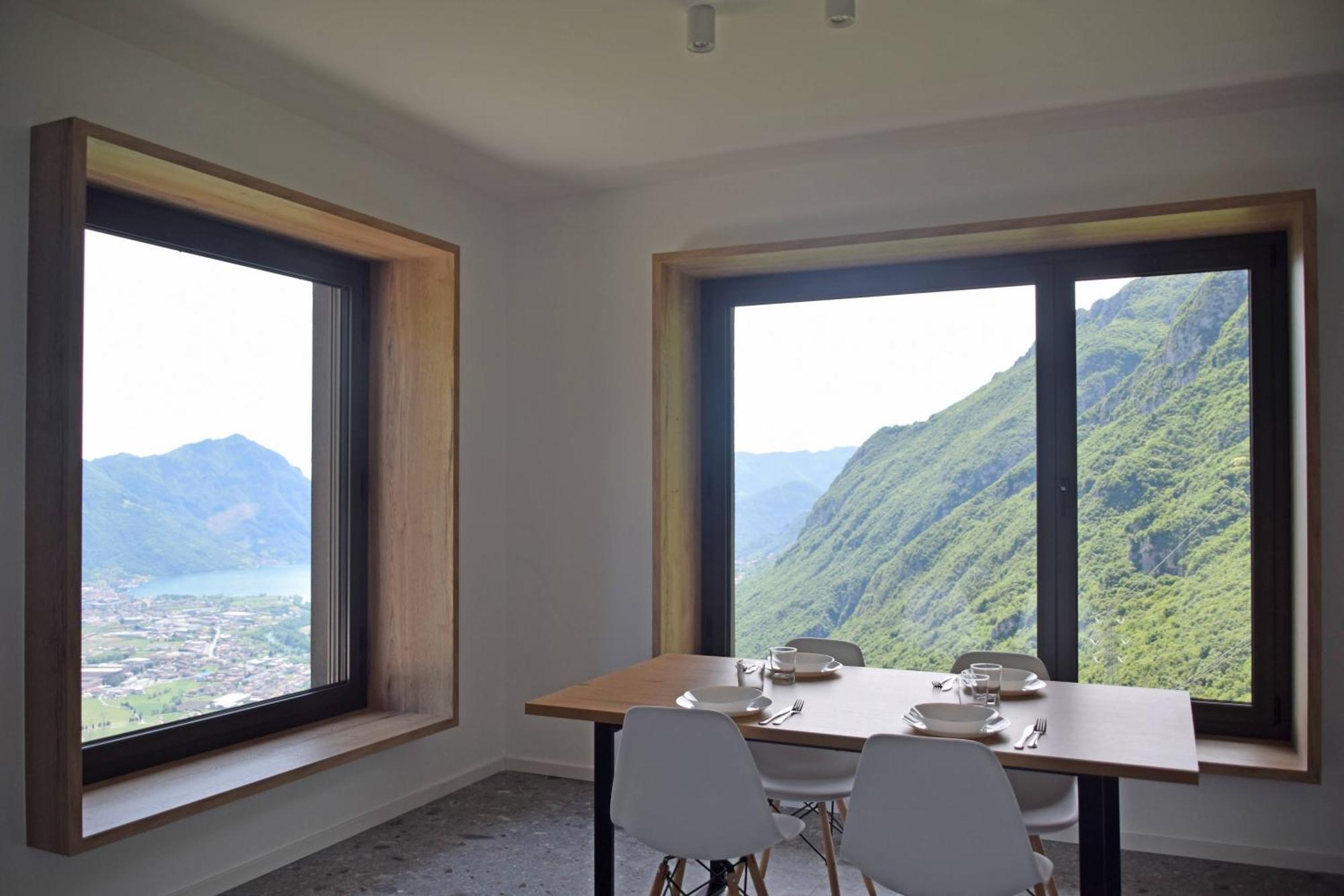 La Casa Di Cesare Hotell Rogno Exteriör bild